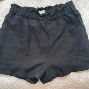 Wilfred free black aritiza linen shorts